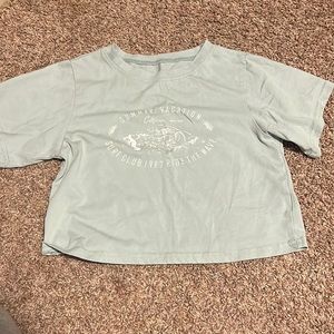 Graphic cropped t-shirt
